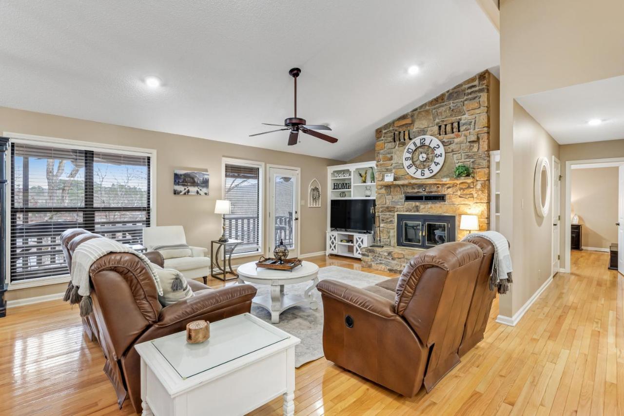 The Silverwood Lake Hamilton Exterior photo