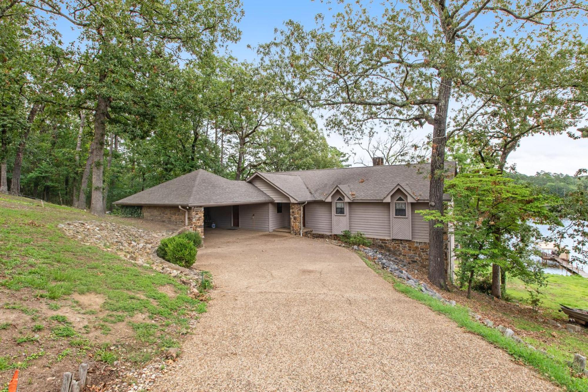 The Silverwood Lake Hamilton Exterior photo